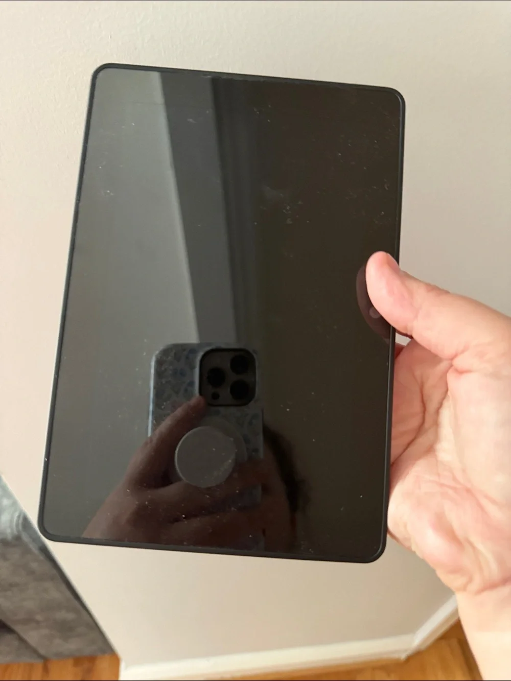 Amazon compact tablet